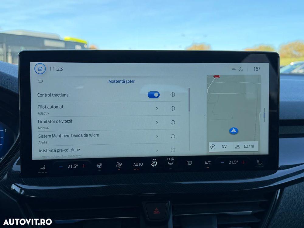 Ford Focus 1.0 EcoBoost Hybrid Aut. ST-LINE - 27