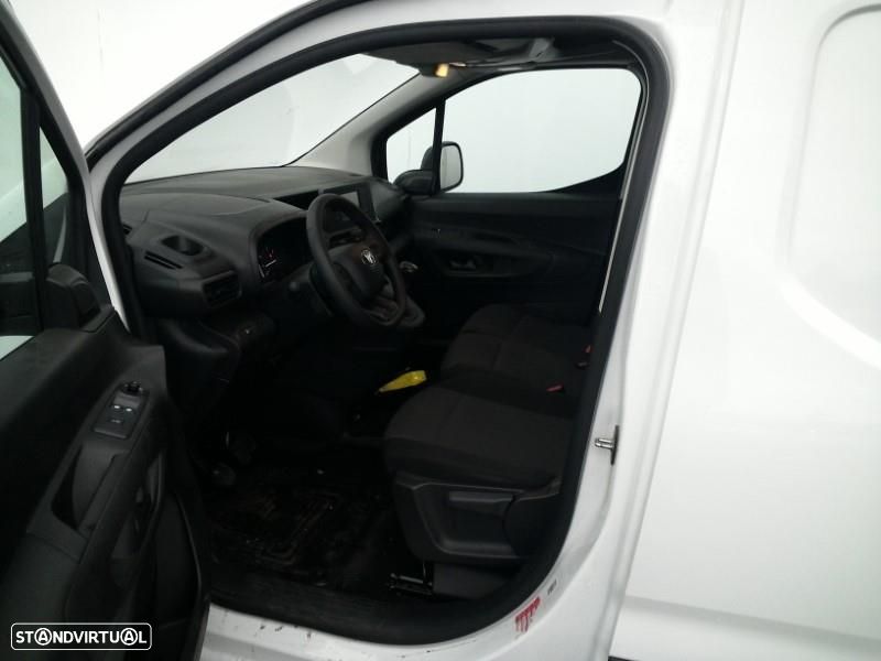 Toyota Proace - 10