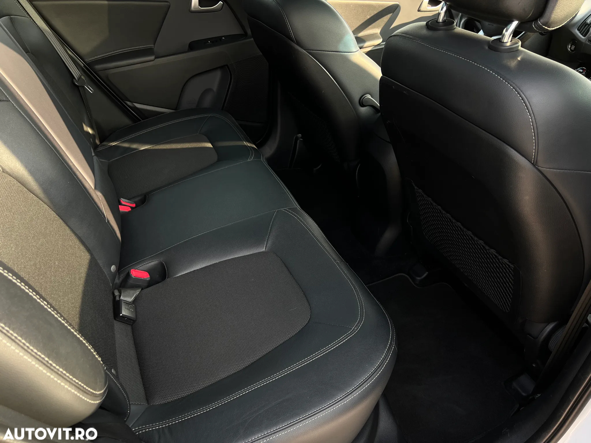 Kia Sportage 2.0 CRDI AWD VISION - 14
