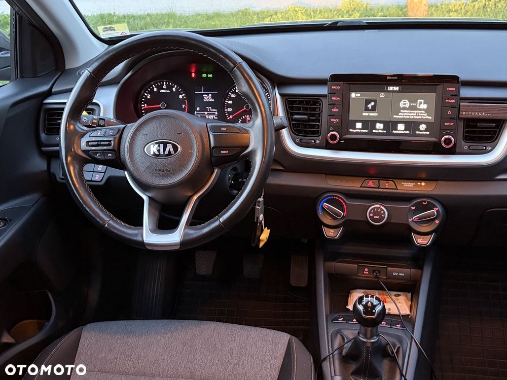 Kia Stonic 1.2 M - 13