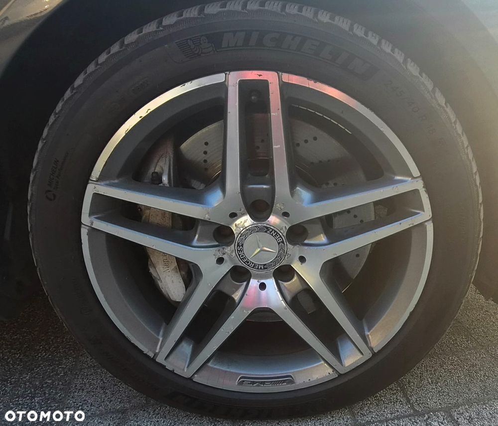 Mercedes-Benz Klasa E 500 4Matic 7G-TRONIC Avantgarde - 24