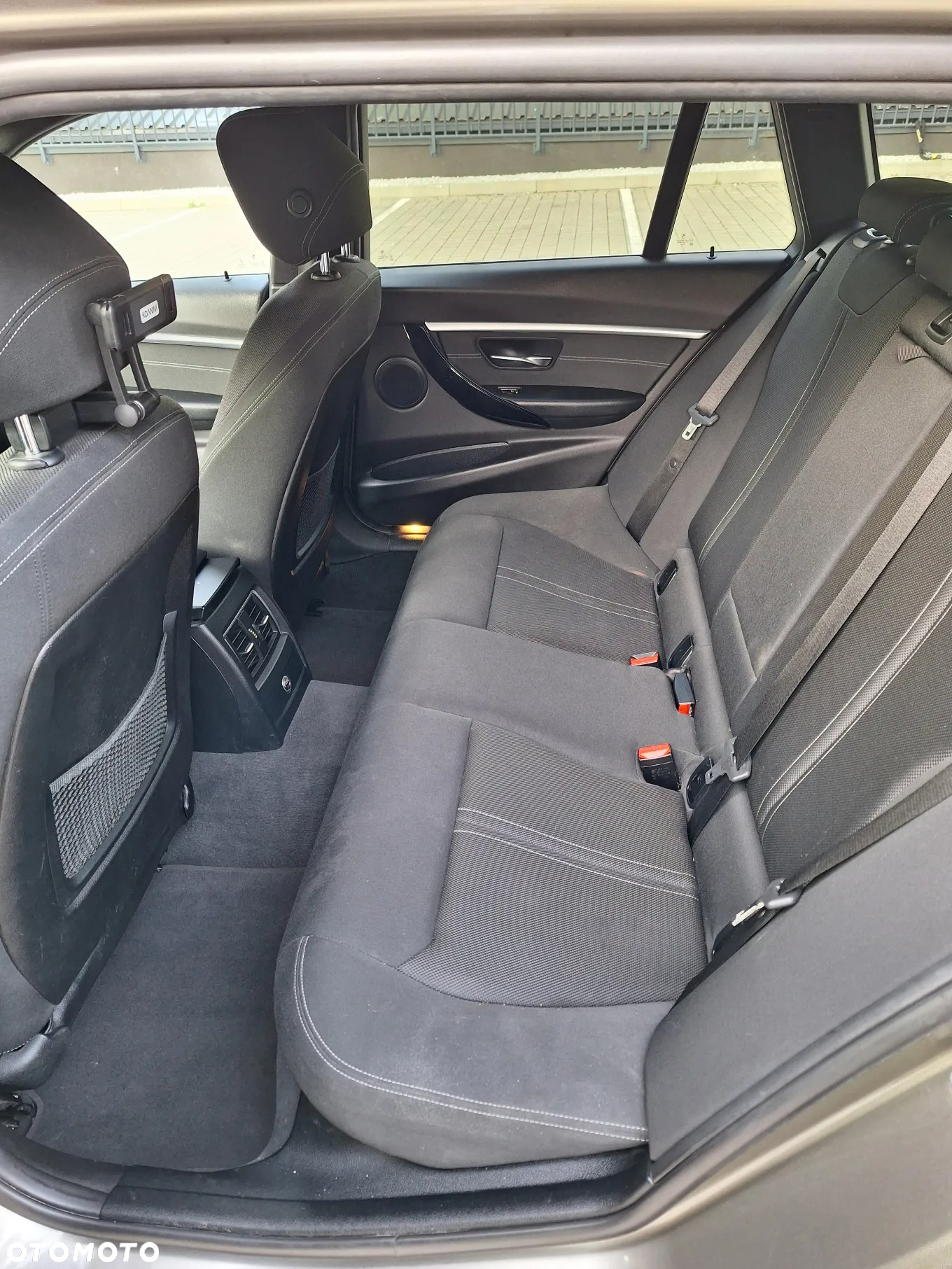 BMW Seria 3 320d Touring xDrive Sport Line - 7