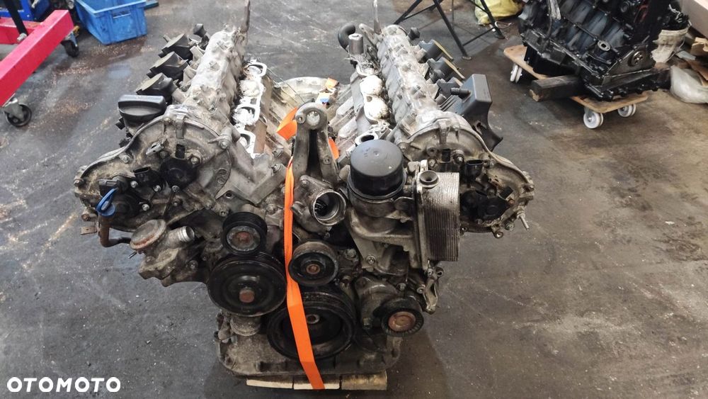 MERCEDES W221 W216 SILNIK 273961 5.5 V8 - 8