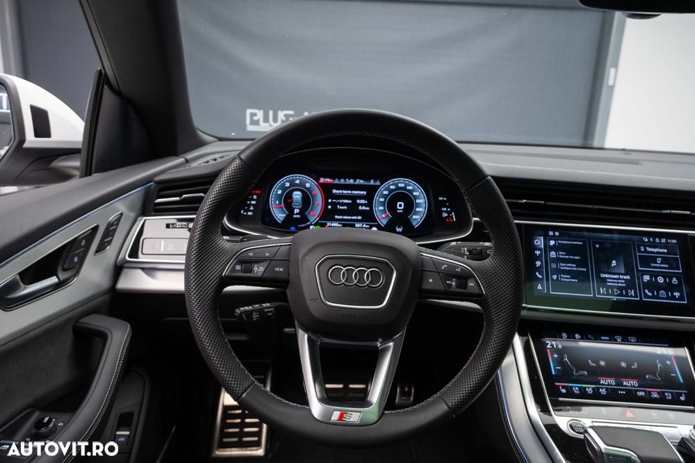 Audi Q8 - 13
