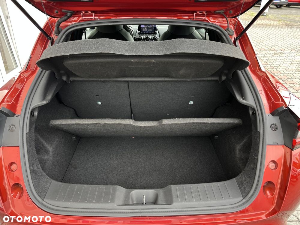 Nissan Juke 1.0 DIG-T N-Connecta - 17