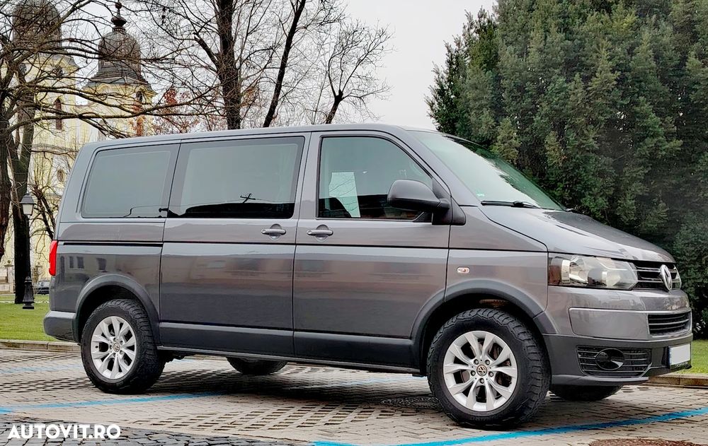 Volkswagen Multivan - 28