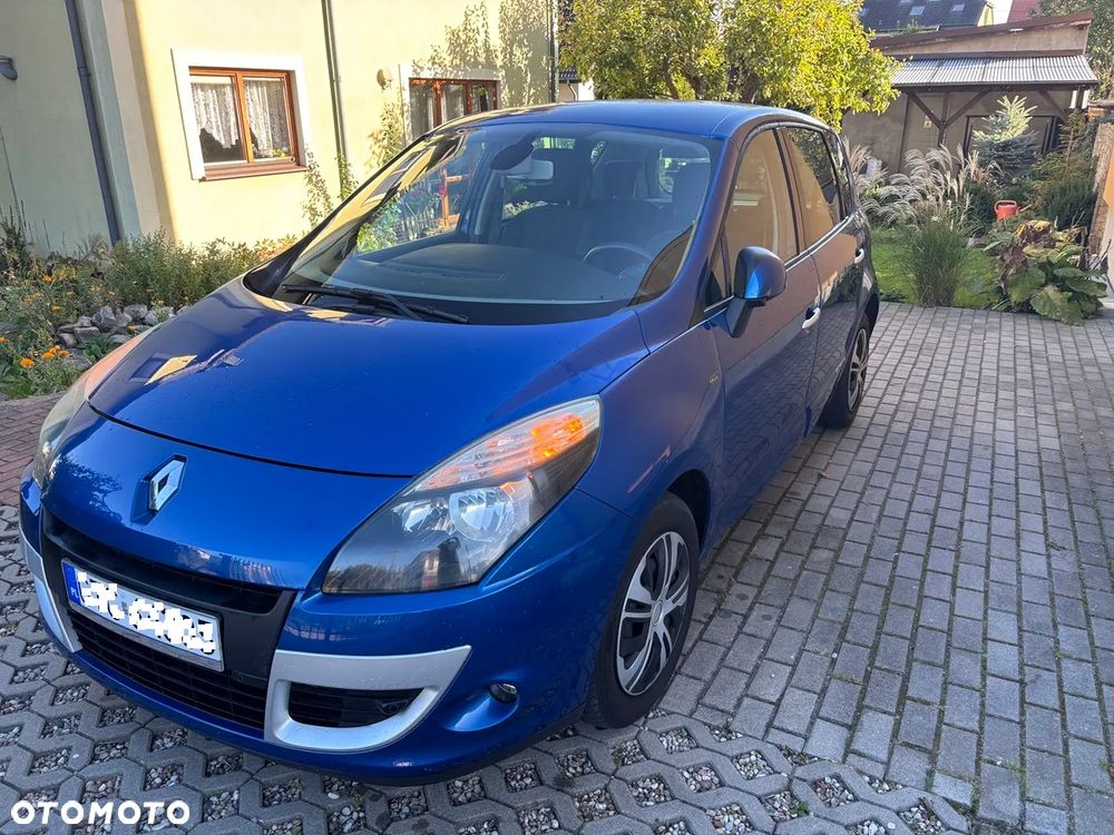 Renault Scenic 2011 photo 4