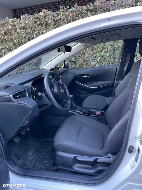 Toyota Corolla 1.6 Comfort - 9