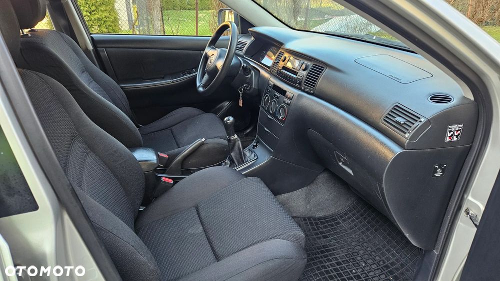 Toyota Corolla 1.4 VVT-i Terra - 7