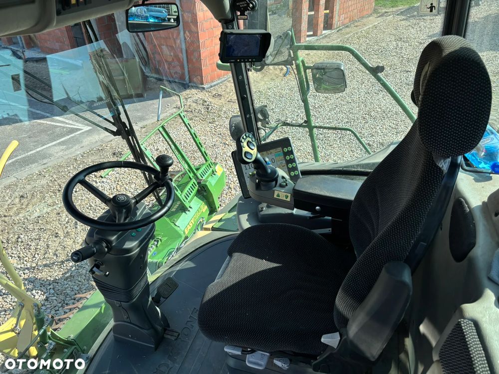 Krone BigX 600 - 30