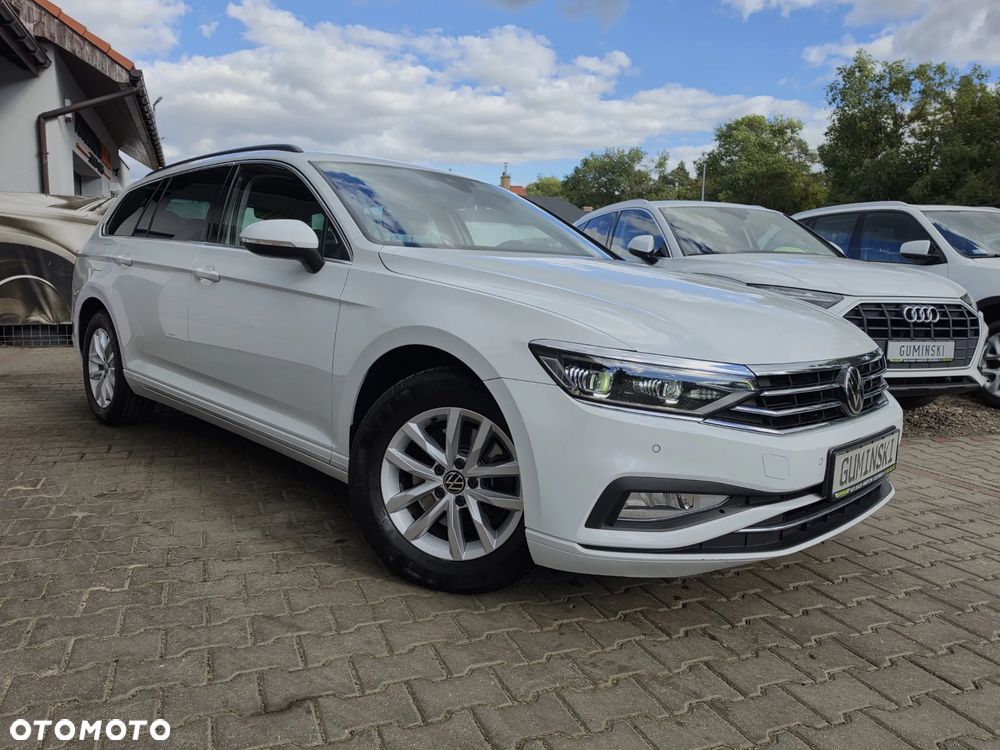 Volkswagen Passat Variant 2.0 TDI SCR DSG Conceptline - 5