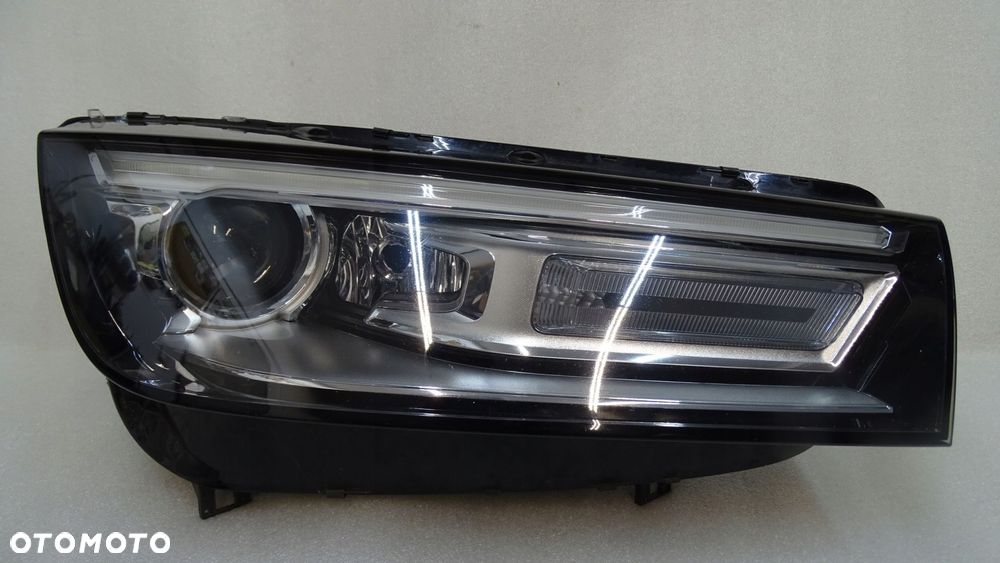 audi q5 ii - lampa przednia prawa bixenon - 1