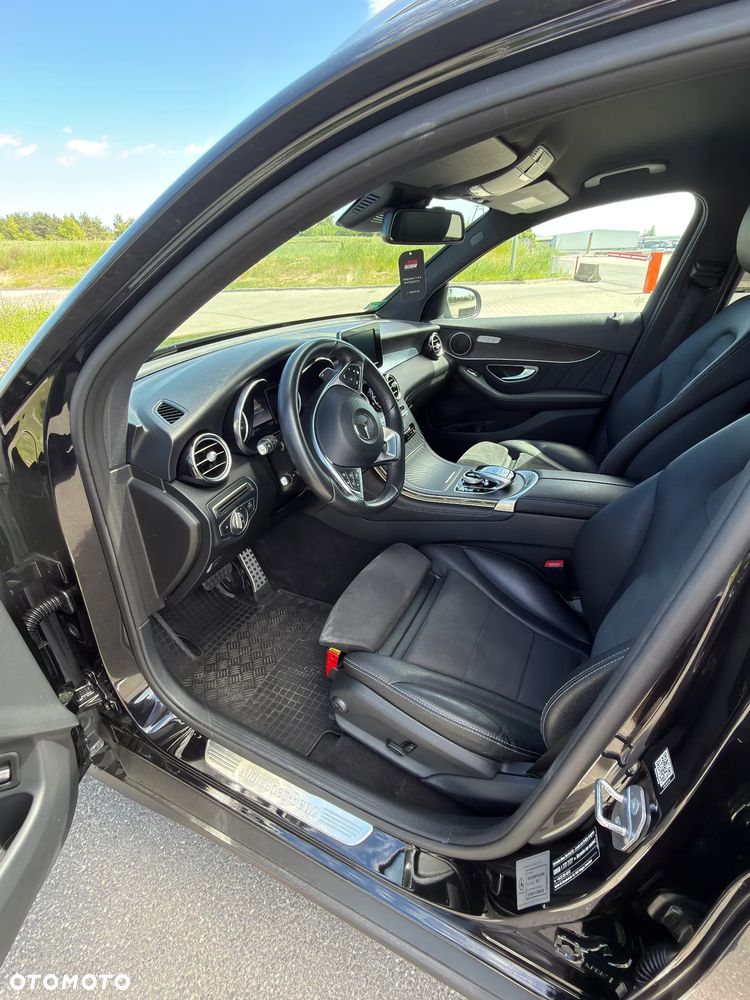 Mercedes-Benz GLC - 7