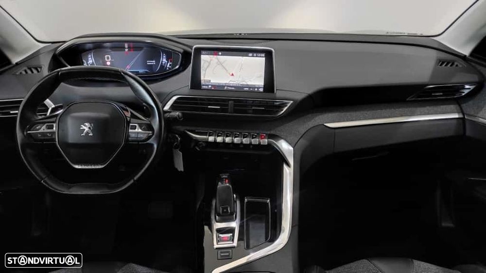 Peugeot 3008 1.2 PureTech Allure EAT8 - 24