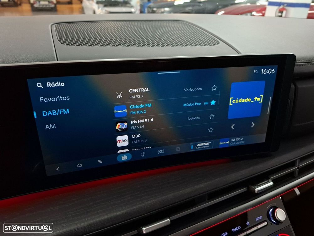 Hyundai Santa Fe 1.6 T-GDI PHEV Calligraphy Pack - 27