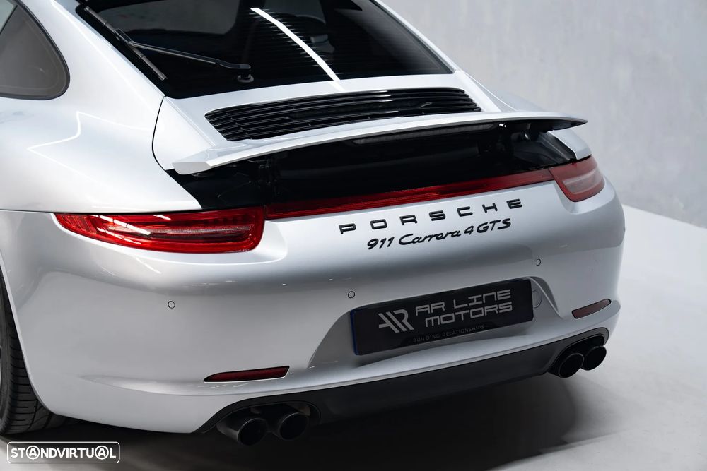 Porsche 911 (991) Carrera 4 GTS PDK - 14