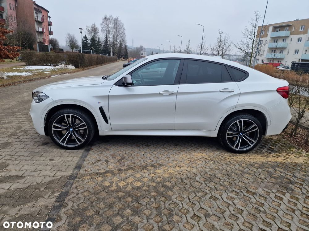 BMW X6M - 1