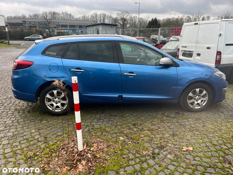 Renault Megane ENERGY TCe 130 EDC GT LINE - 2
