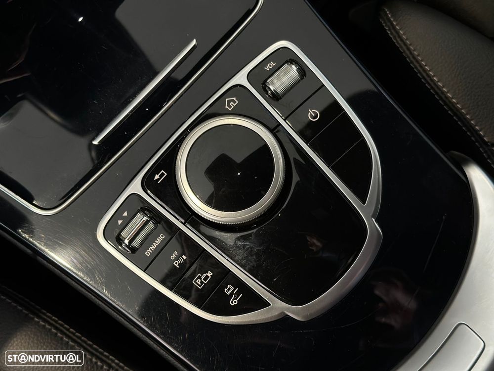 Mercedes-Benz C 300 - 26