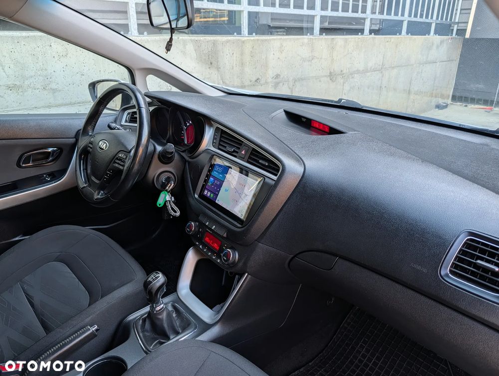 Kia Ceed 1.6 CRDi L Business Line - 14