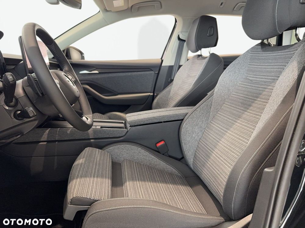 Skoda Superb 1.5 TSI mHEV Selection DSG - 11