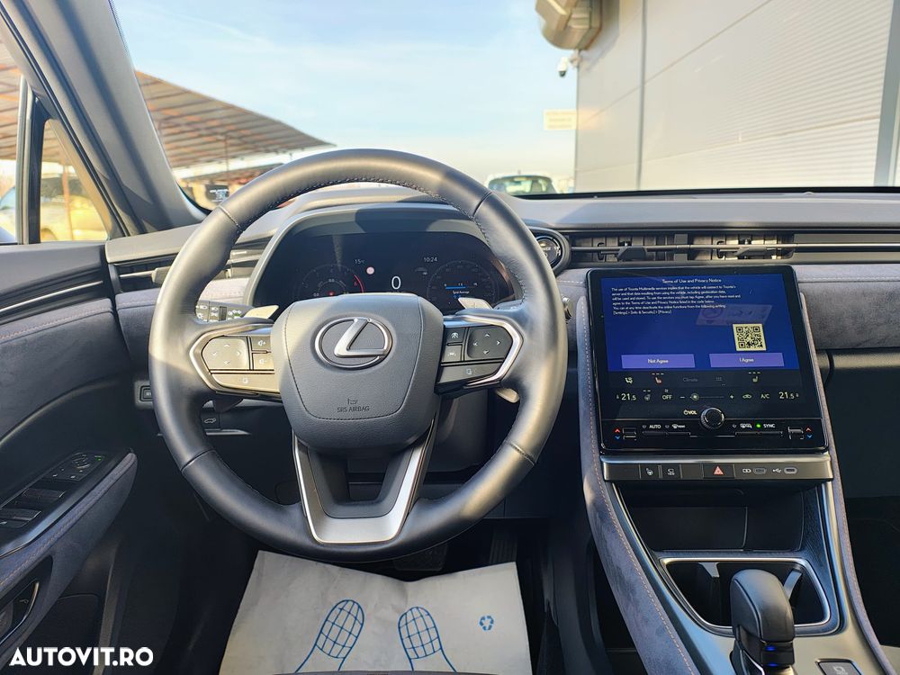 Lexus LBX 1.5 HEV 4x2 CVT Cool - 6