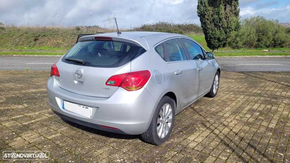 Opel Astra 1.7 CDTI Cosmo - 7