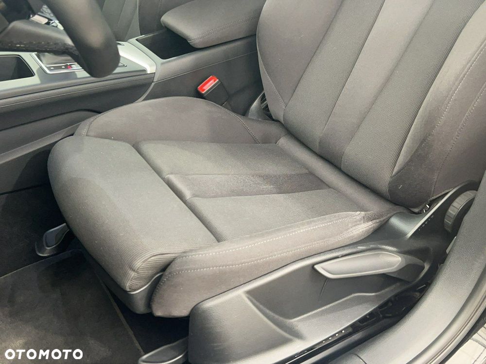 Audi A4 Limousine - 14