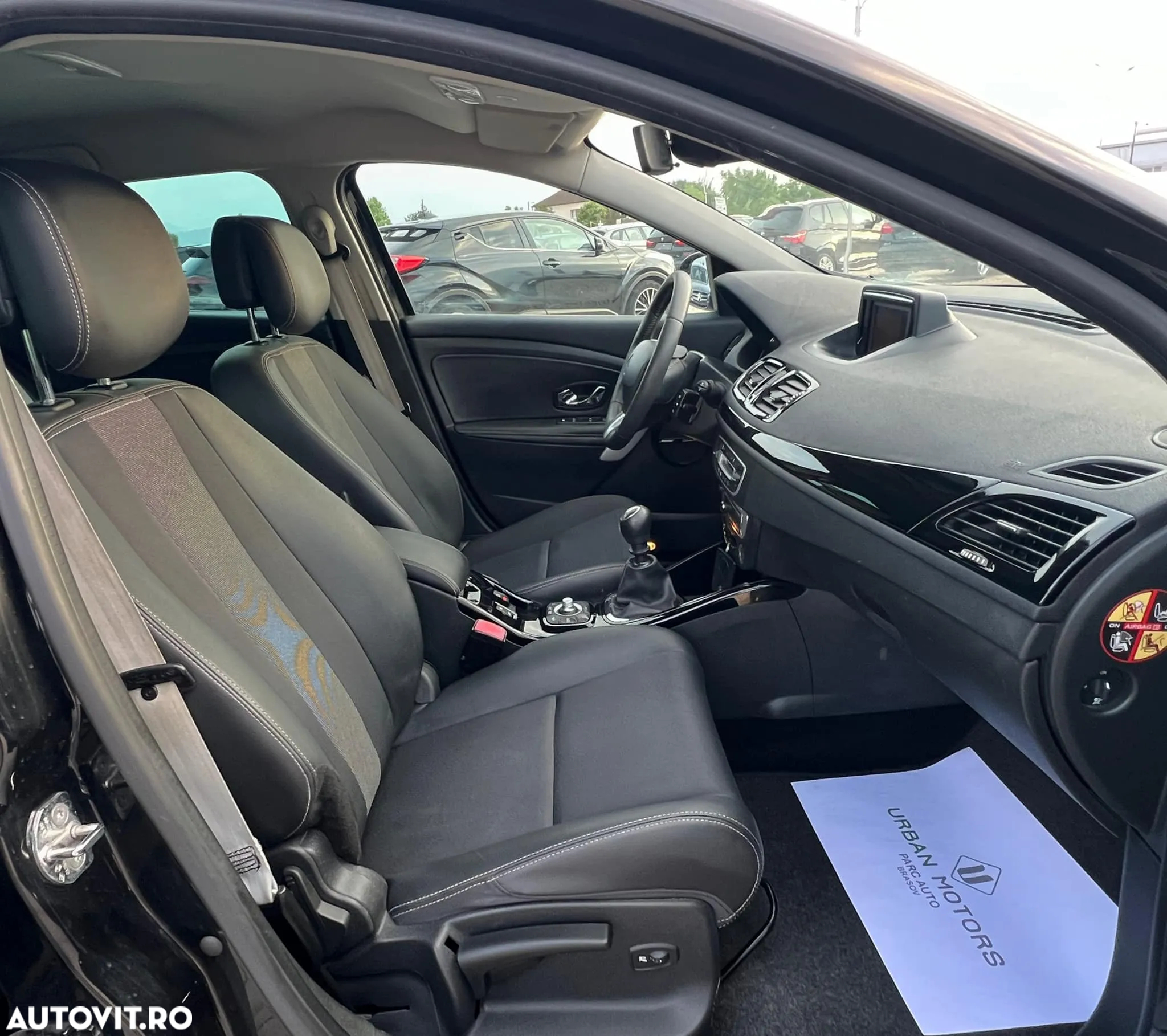 Renault Megane ENERGY dCi 130 BOSE EDITION - 30