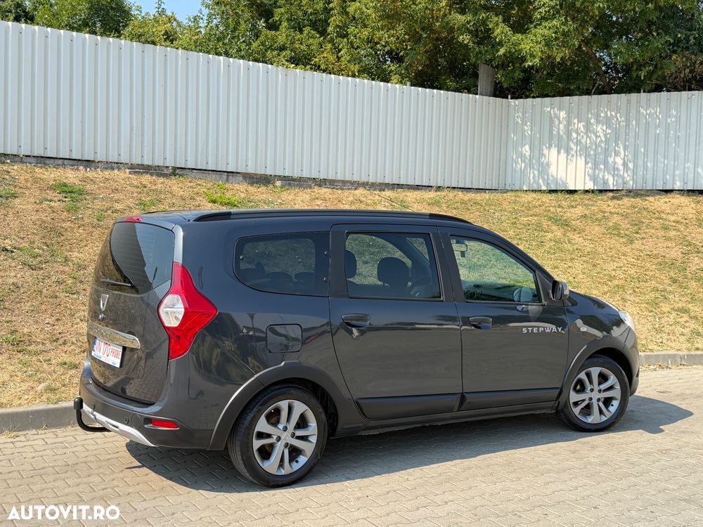 Dacia Lodgy 1.5 dCi 109 CP Stepway - 3