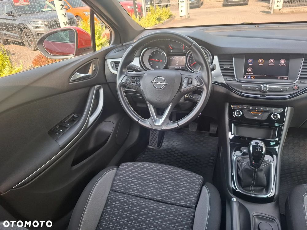 Opel Astra 1.2 T Edition S&S - 12