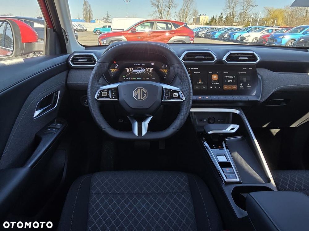 MG ZS 1.5 HEV+ Excite - 12