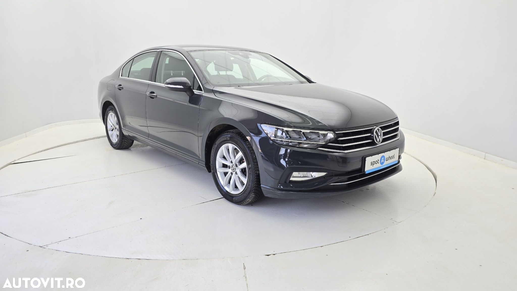 Volkswagen Passat 2.0 TDI DSG Comfortline - 4