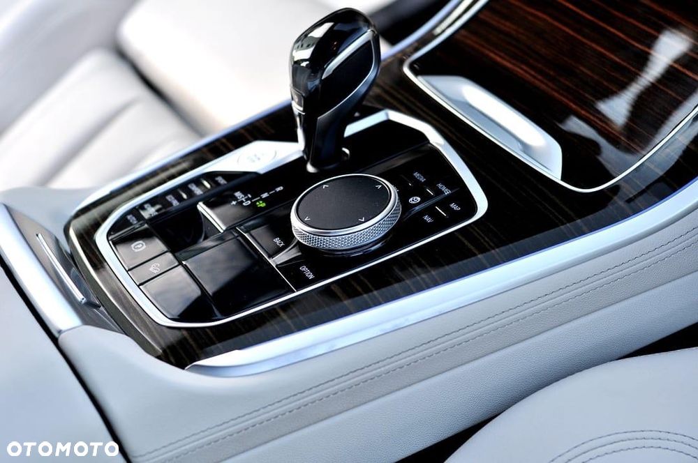 BMW X5 xDrive30d sport - 14