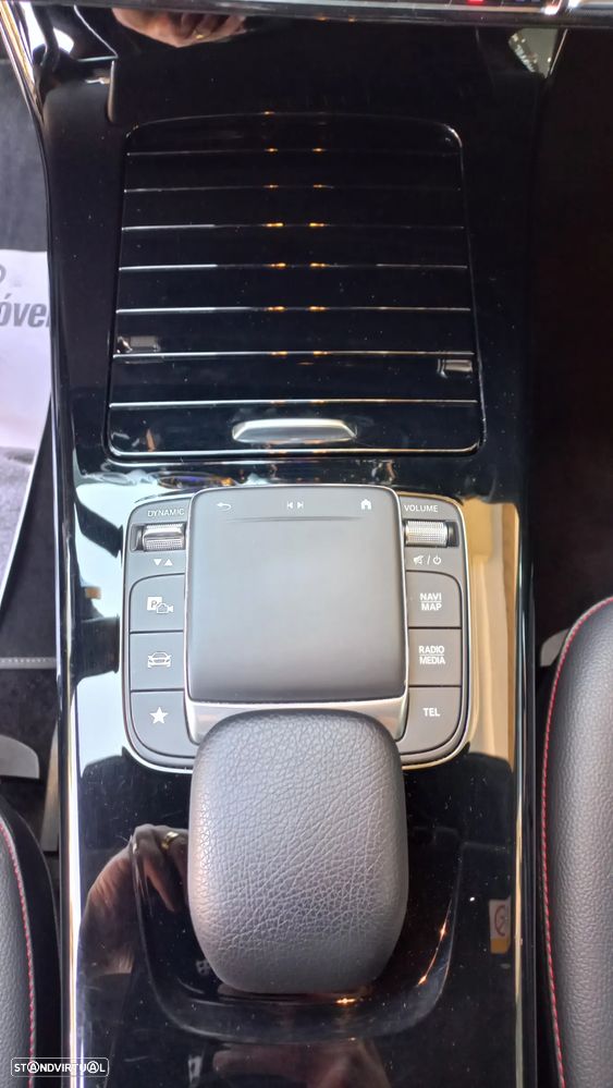 Mercedes-Benz CLA 250 e AMG Line - 16