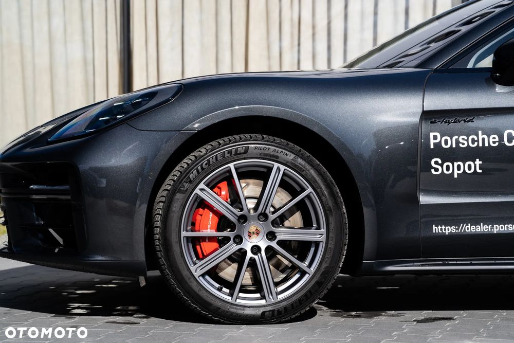Porsche Panamera - 27