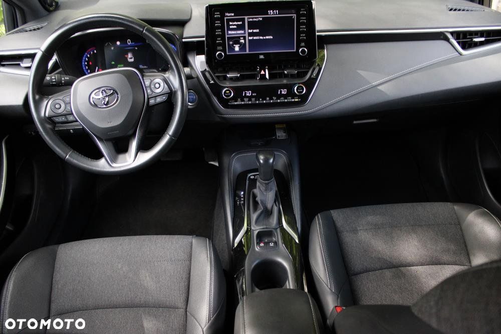 Toyota Corolla - 11
