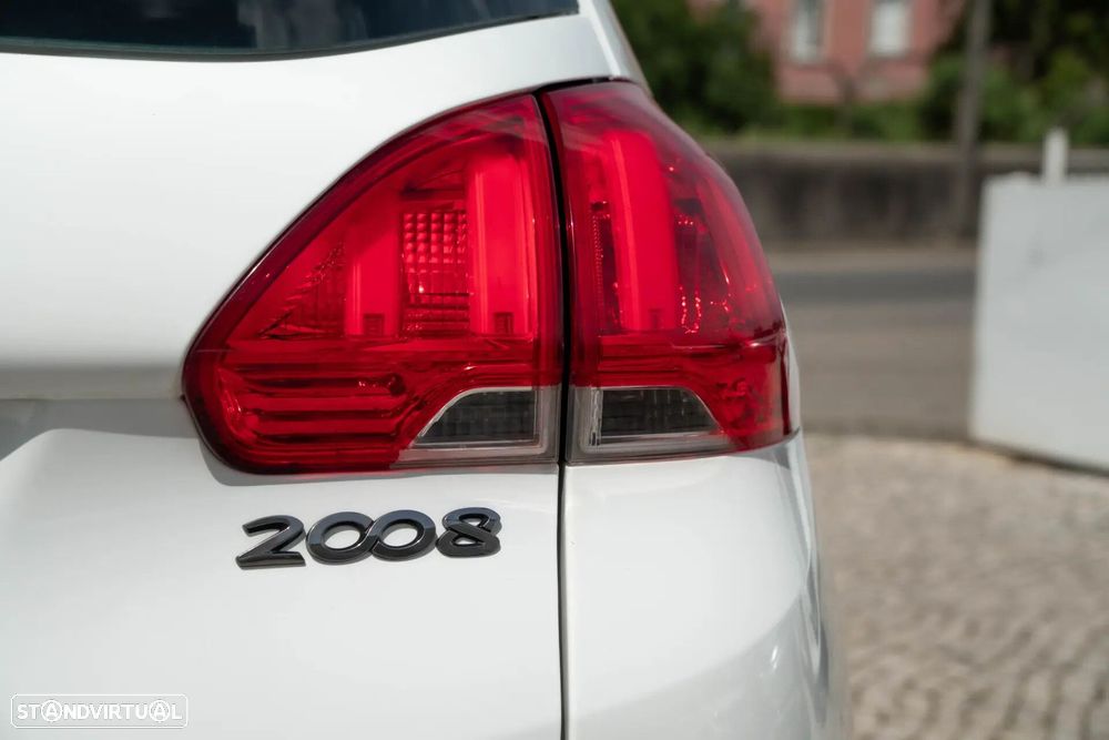 Peugeot 2008 1.2 VTi Allure - 14