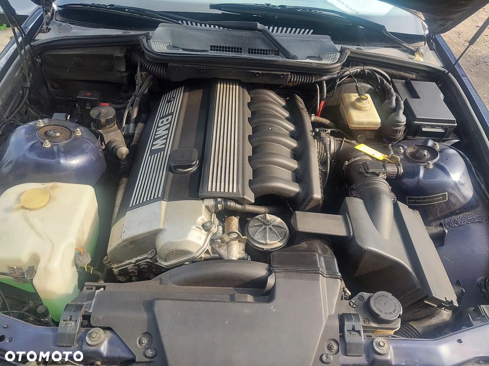 BMW Seria 3 - 2