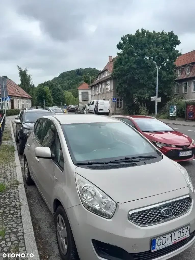 Kia Venga - 1