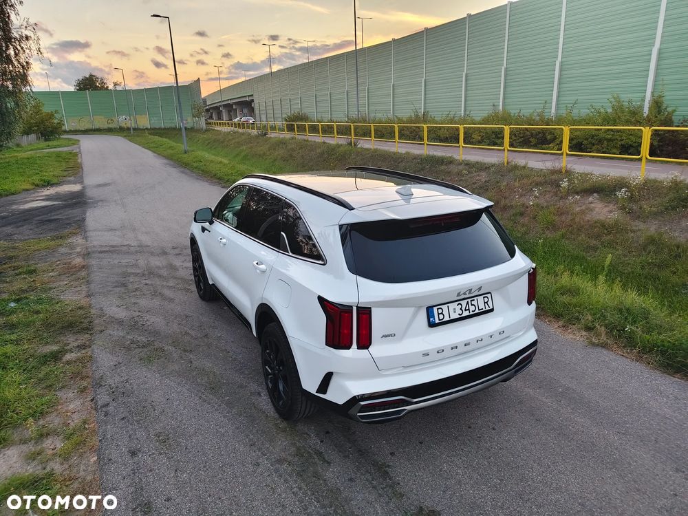Kia Sorento - 12