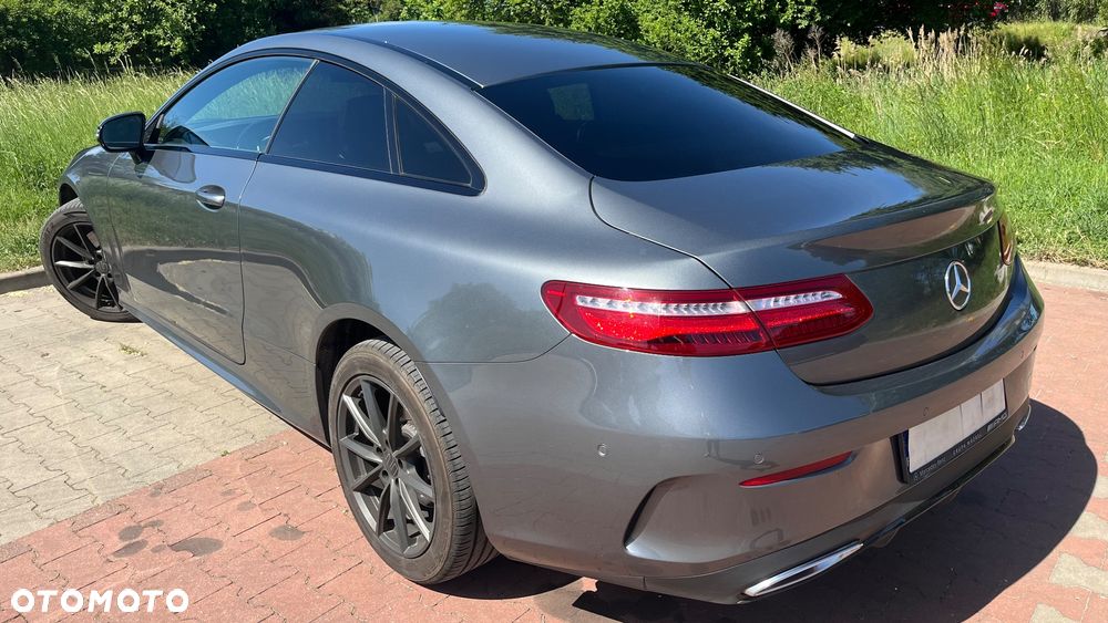 Mercedes-Benz Klasa E - 4