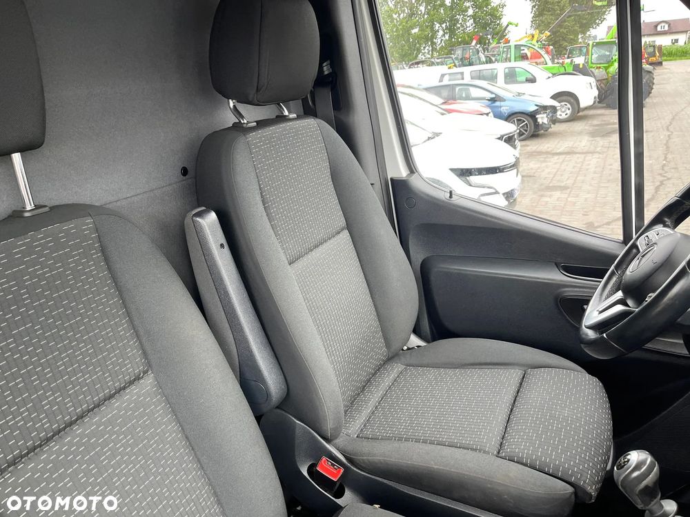 Mercedes-Benz Sprinter W907 319 CDI 2019 ROK 3.0 V6 190 KM MANUAL 6 BIEGÓW MAX MAXI DŁUGI L4H2 - 22