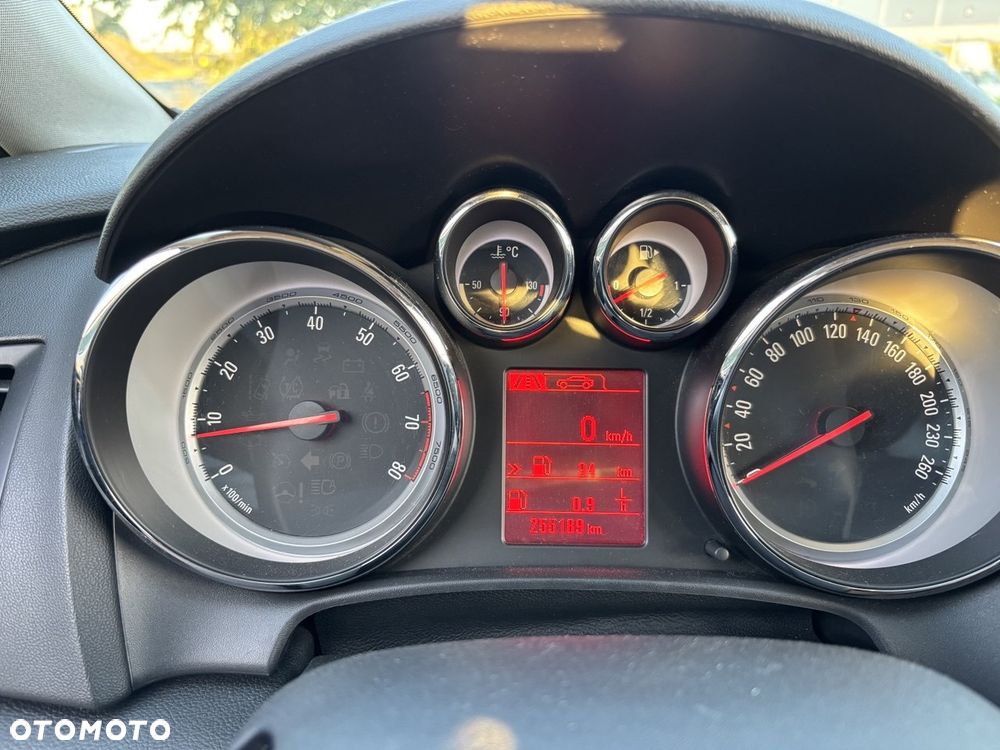 Opel Astra 1.6 EU6 - 16