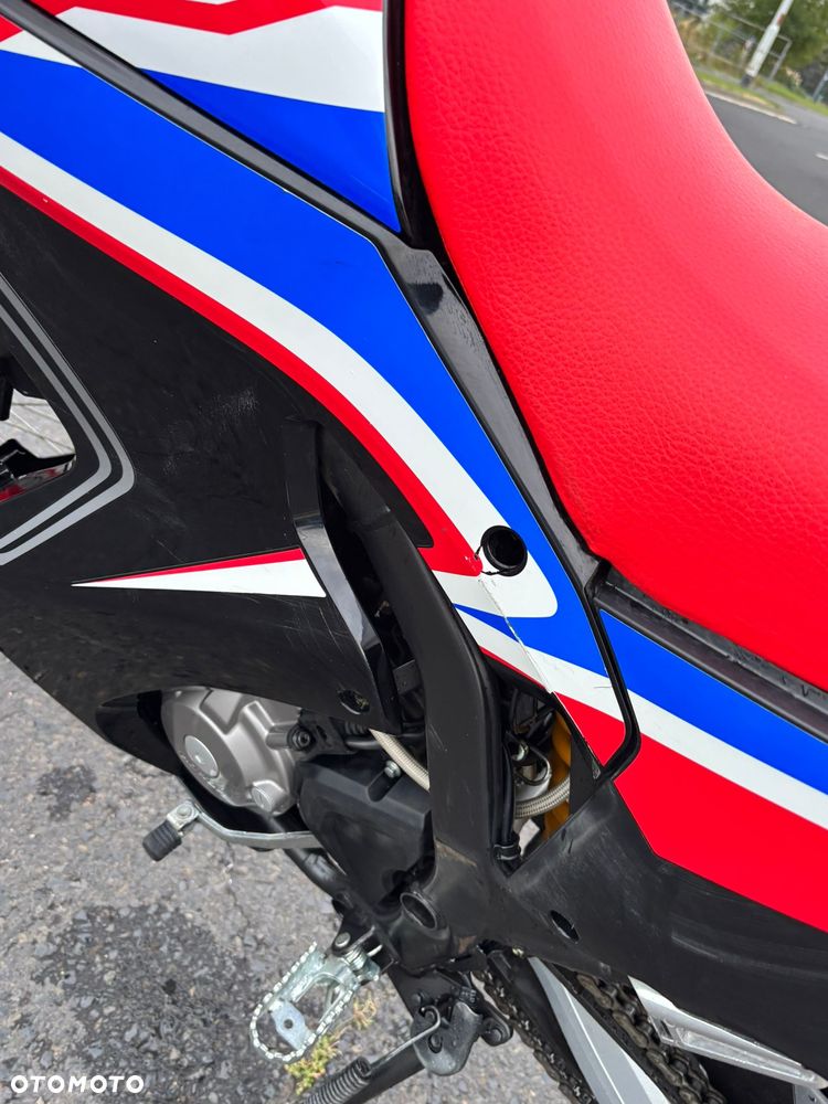 Honda CRF - 12