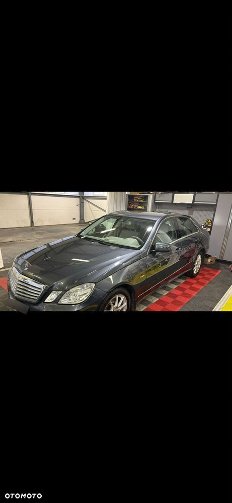 Mercedes-Benz Klasa E 350 CDI 4-Matic BlueEff Avantgarde - 2