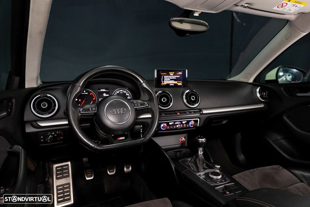 Audi A3 Sportback 1.6 TDI S-line - 17