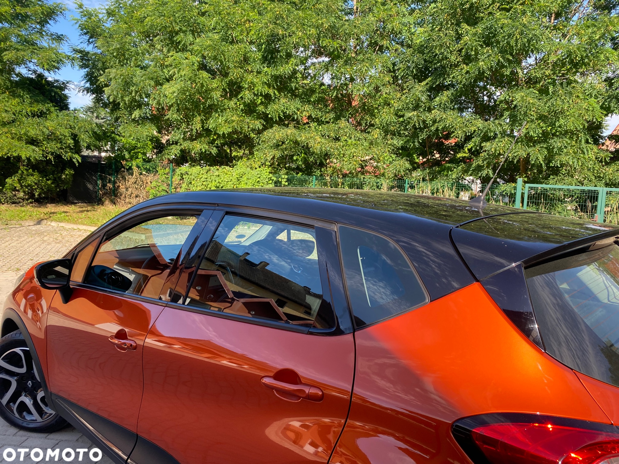 Renault Captur TCe 100 EXPERIENCE - 20