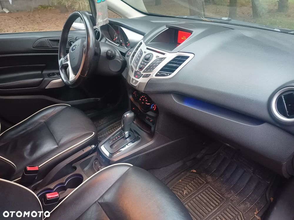 Ford Fiesta - 3