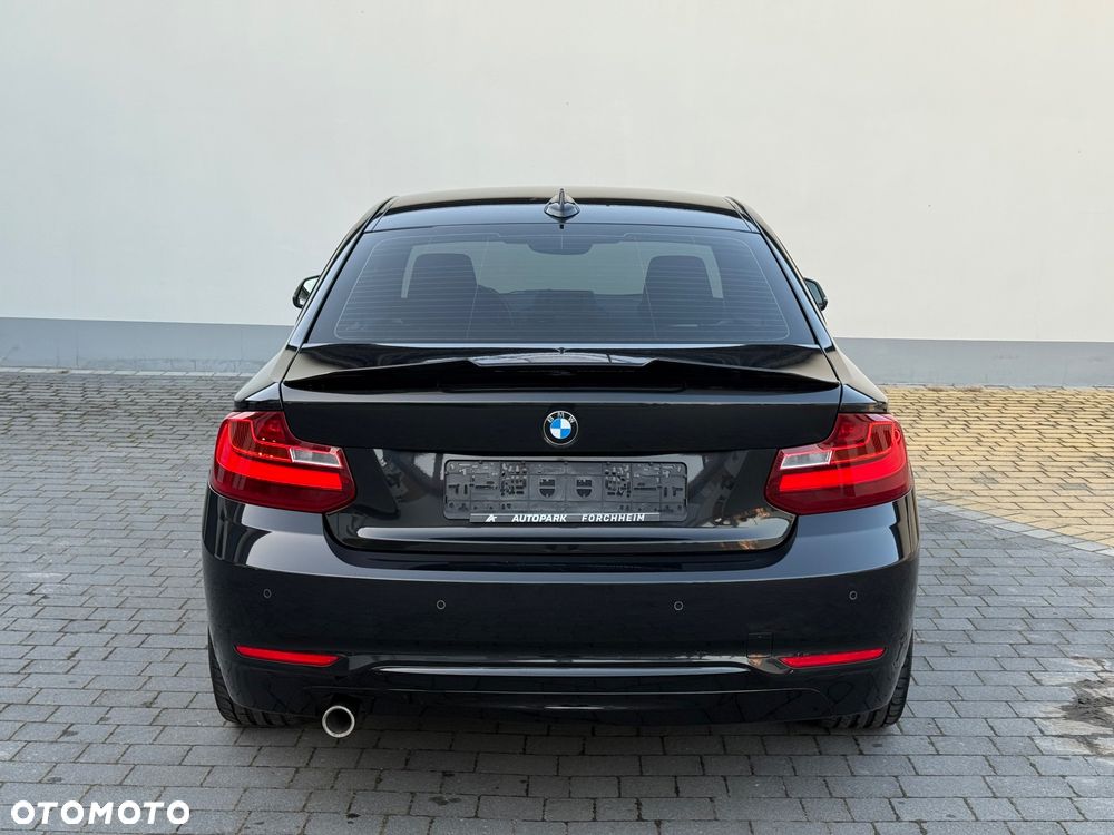 BMW Seria 2 218d Sport Line - 7